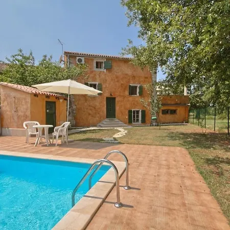Mit Privatpool Fuer 8 Personen Ca 150 Qm In Cervari, Istrien Westkueste Von Istrien 坎法奈尔
